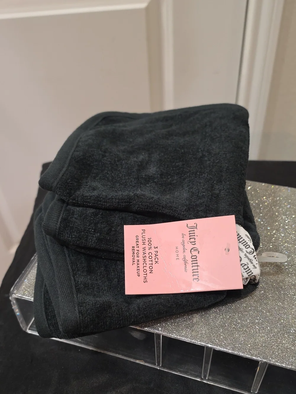 Juicy Couture Home 3-PK Mila Plush Wash Cloths- Black